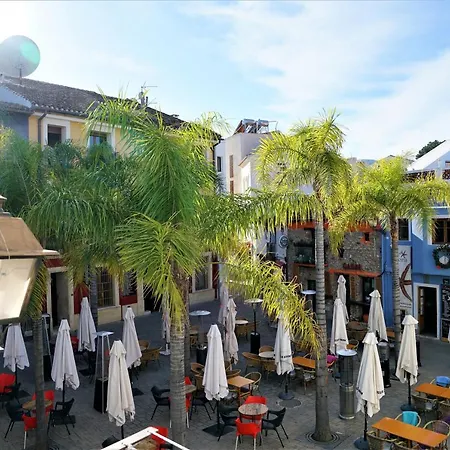 Romantico En El Puerto De