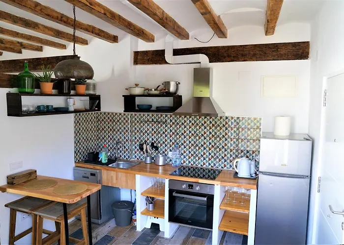 Romantico En El Puerto De * דניה